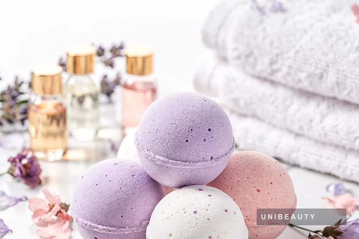 ODM cosmetic packaging and coordinated retail presentation