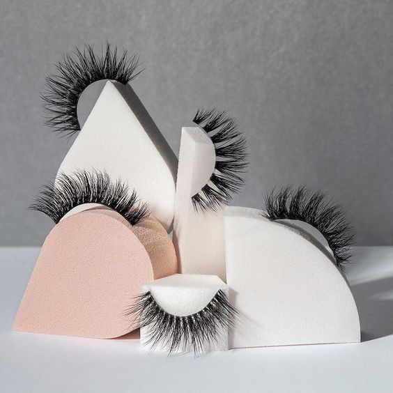 False lashes